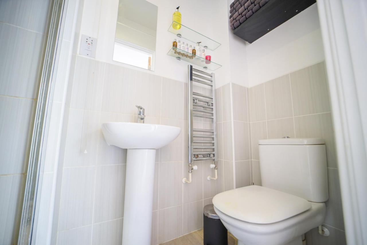 3 Bedroom House In Birmingham City Centre - Sleeps 6 Bagian luar foto